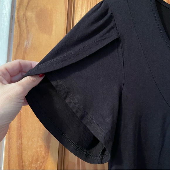 Netsmile Short Sleeve Blouse, Size Large, NWT - Picture 6 of 10